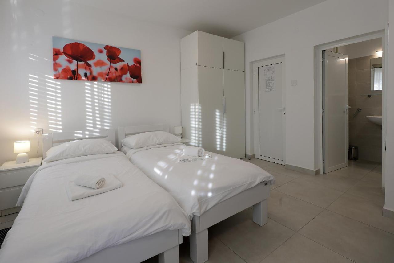 Rijeka Budget Rooms Exteriör bild