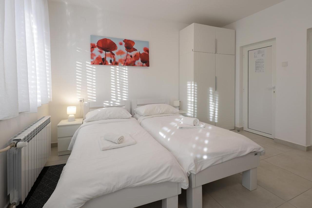 Rijeka Budget Rooms Exteriör bild