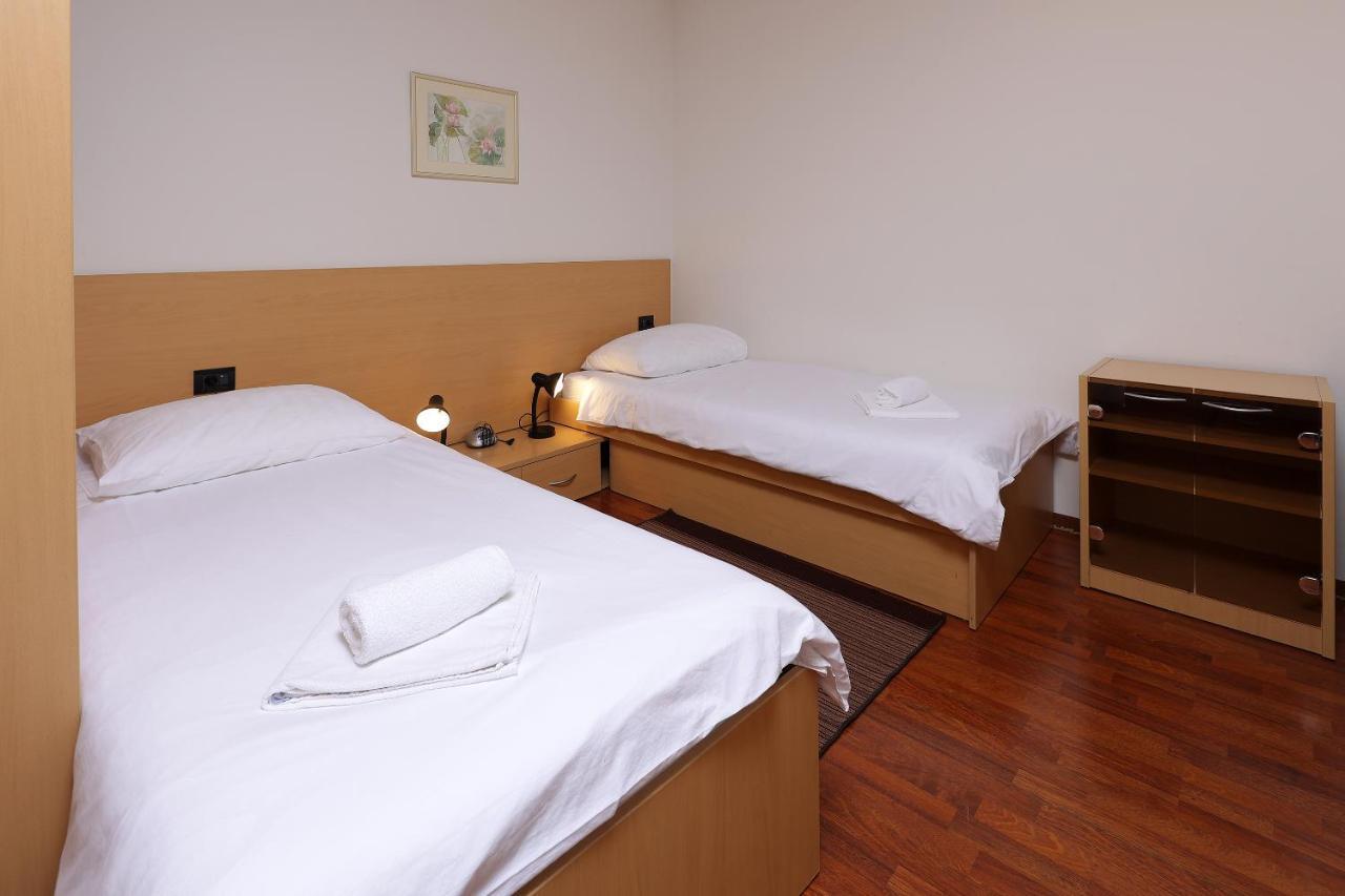 Rijeka Budget Rooms Exteriör bild