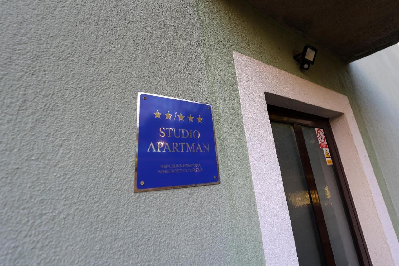 Rijeka Budget Rooms Exteriör bild