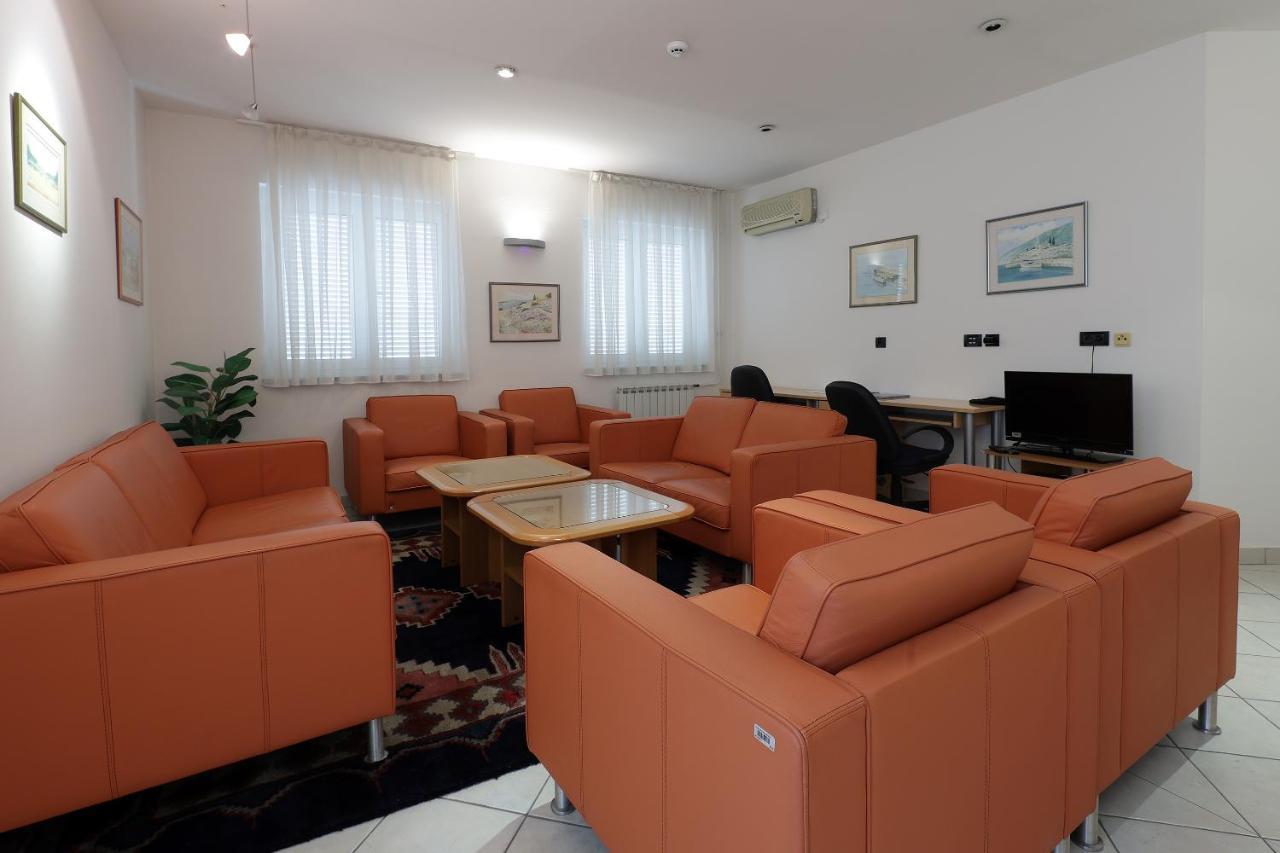 Rijeka Budget Rooms Exteriör bild